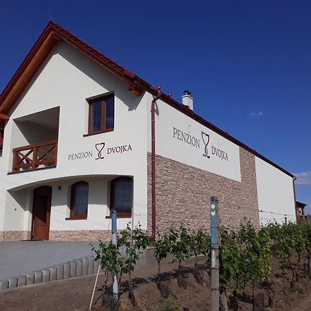 Penzion Dvojka Velke Bilovice Bagian luar foto